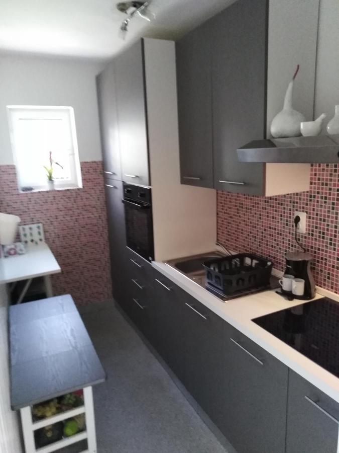 Apartman Mimi Klenovica Eksteriør bilde